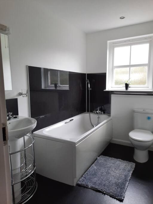 Fir Tree Cottage Blairgowrie and Rattray Esterno foto
